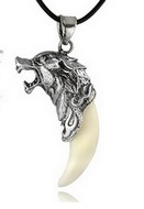 Collier Lacet Pendentif Tête de loup