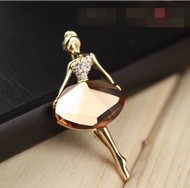 Broche Danseuse