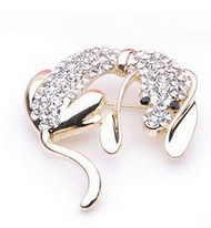 Broche Basset