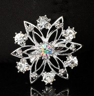 Broche Fleur filigranée