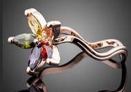 Bague Fleur Cinq P&eacute;tales Cristal Color&eacute;