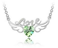 Chaîne Argentée & Pendentif Ailes d'Ange "Love" Coeur de Cristal Vert