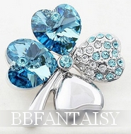 Broche Trèfle à Quatre Feuilles Bleu Clair