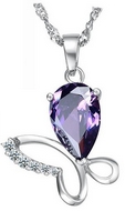 Pendentif Papillon Argenté & Cristal Violet