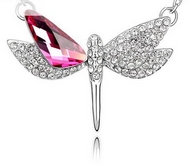 Chaîne & Pendentif Libellule à Cristaux Autrichiens Fuschias