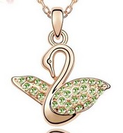 Cha&icirc;ne & Pendentif Cygne Ailes D&eacute;ploy&eacute;es