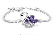 Bracelet Cygne ailes ouvertes cristal