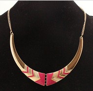 Collier Suspendu Suivez les fleches
