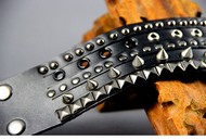 Bracelet Cuir Clout&eacute;