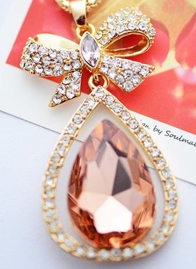 Pendentif Goutte d' Eau Ambre