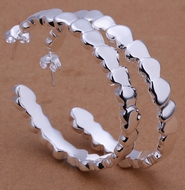 Boucles d'Oreilles Coeurs Argentés