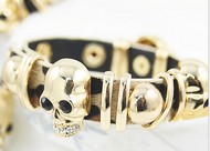 Bracelet Cuir Têtes de Mort