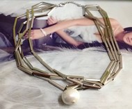 Collier 4 rangs Chaine Plate bronze Pendentif Perle