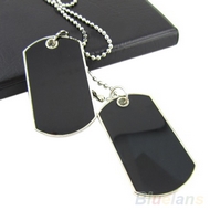 Chaîne & deux Plaques Noires