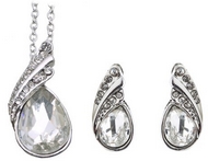 Ensemble Chaîne Pendentif & Boucles d'Oreilles Larme Etincellante Blanche