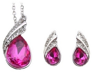 Ensemble Chaîne Pendentif & Boucles d'Oreilles Larme Etincelante Fuschia