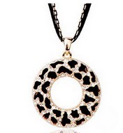 Collier Pendentif Léopard